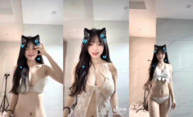 抖音網紅【寶貝77】集高顏值與極品身材於一身的反差婊  (4)